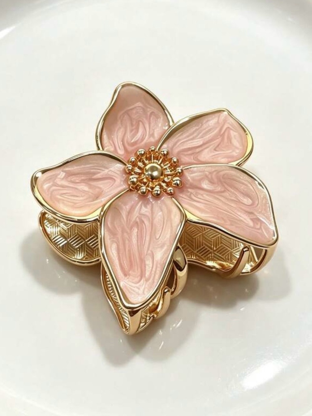 Elegant Pink Floral Hair Claw